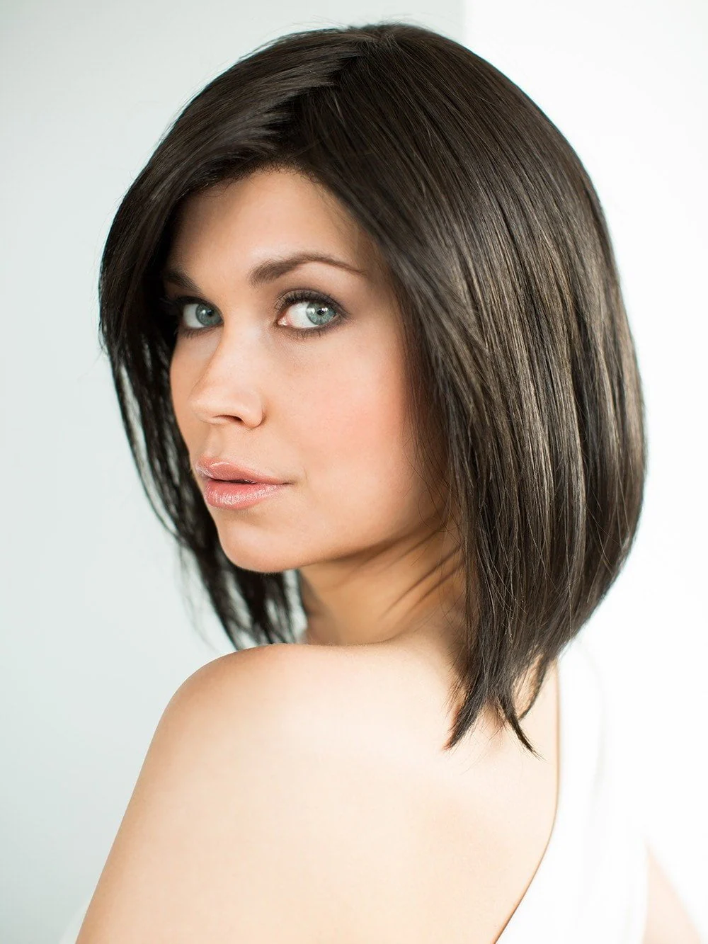 Icone Deluxe | Synthetic Lace Front Wig (Hand-Tied) - Image 10
