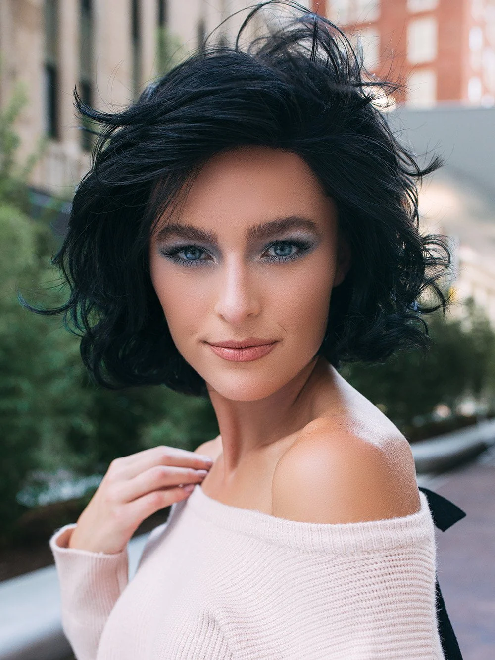 Modern Motif | Synthetic Lace Front Wig (Mono Part)
