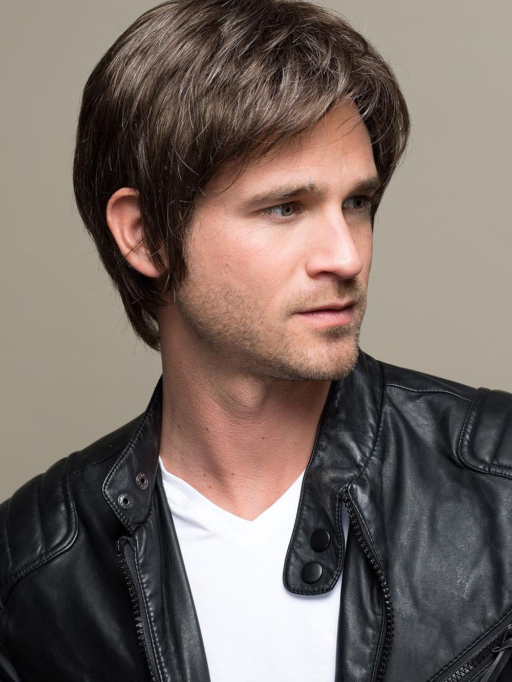 Roger Sport 2.0 | Synthetic Lace Front Men's Wig (Hand-Tied) | DISCONTINUED - Image 3