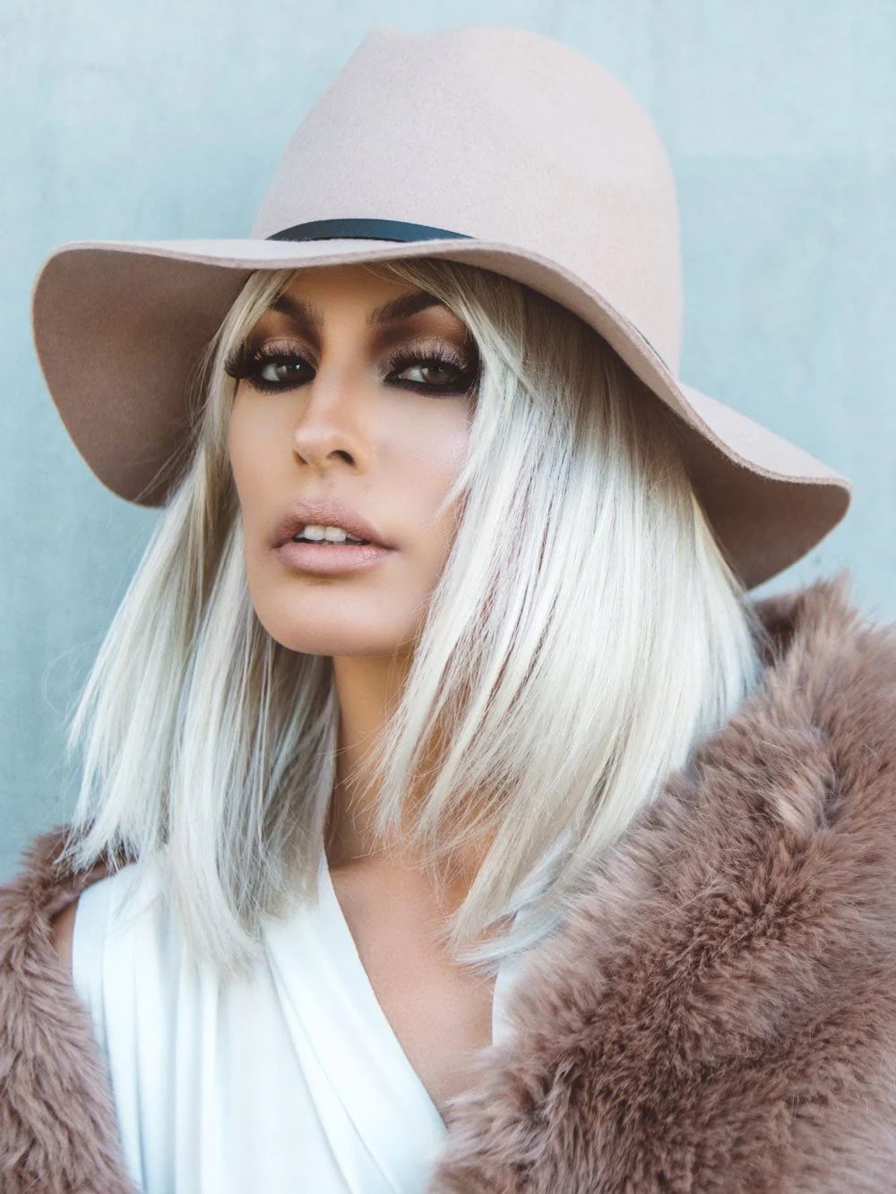 Stepping Out | Synthetic Wig (Mono Part) - Image 2